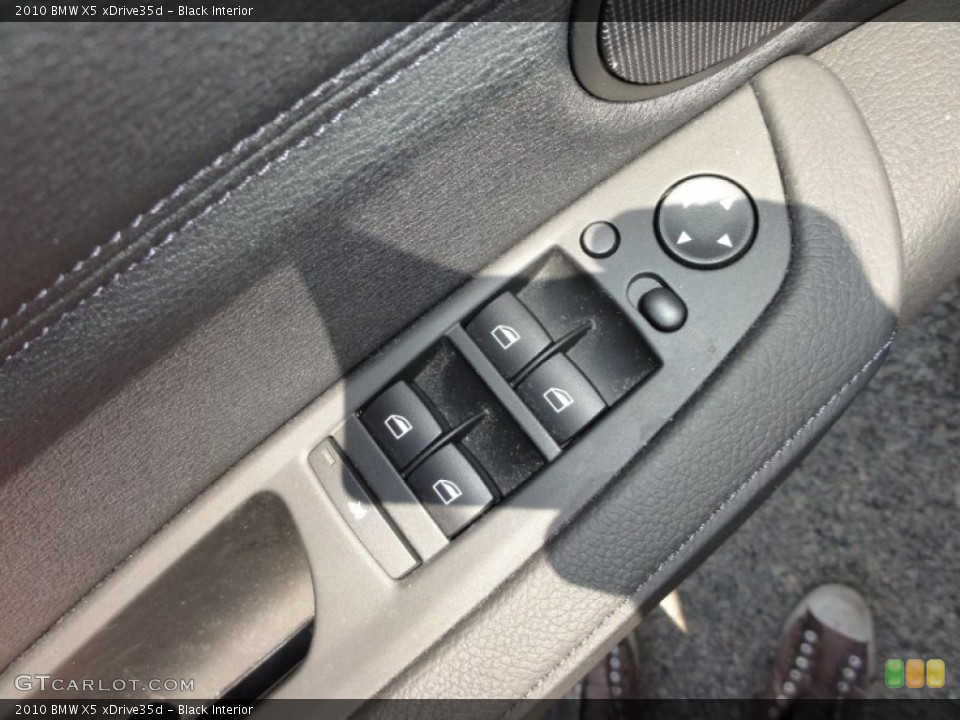 Black Interior Controls for the 2010 BMW X5 xDrive35d #52374928