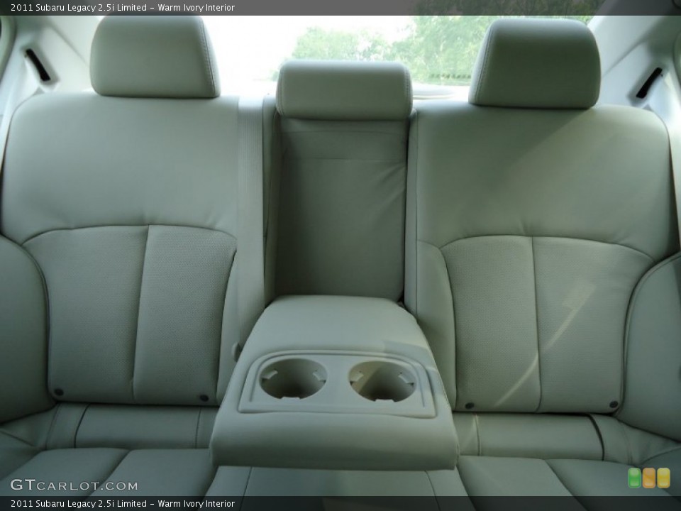Warm Ivory Interior Photo for the 2011 Subaru Legacy 2.5i Limited #52376593