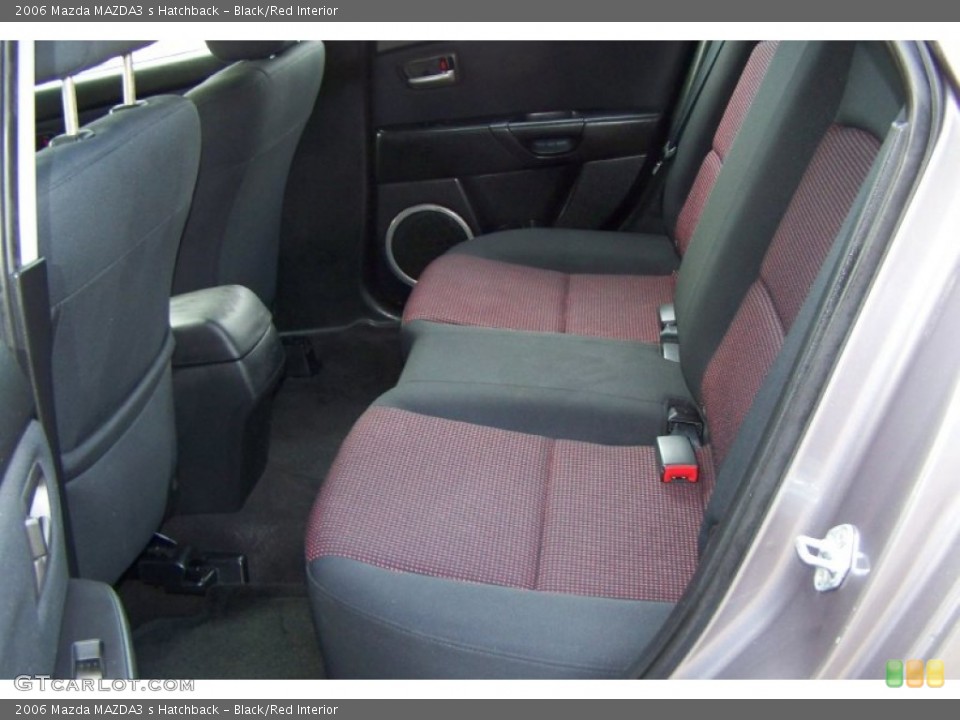 Black/Red Interior Photo for the 2006 Mazda MAZDA3 s Hatchback #52376911