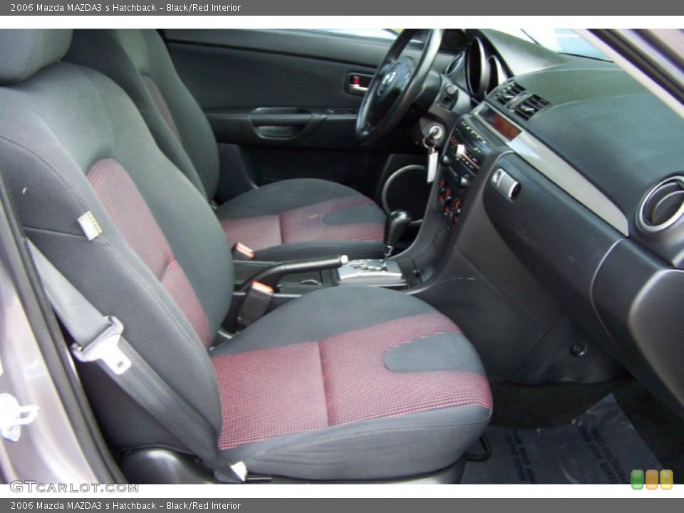 Black/Red Interior Photo for the 2006 Mazda MAZDA3 s Hatchback #52377076
