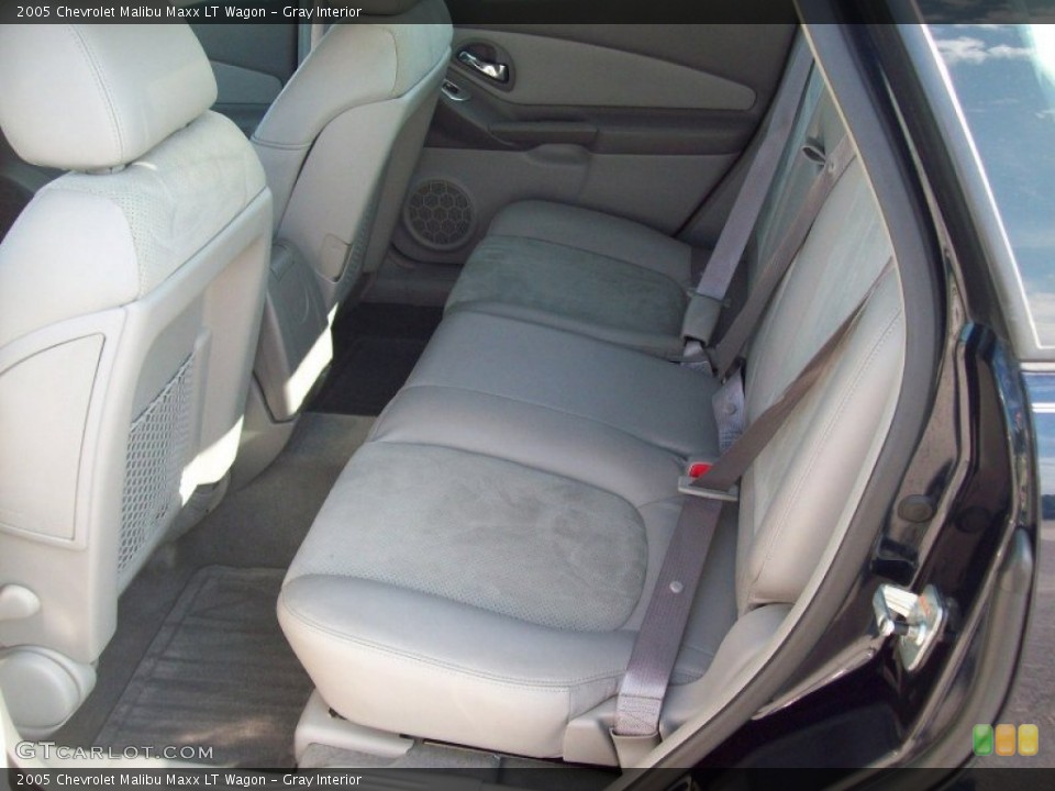Gray Interior Photo for the 2005 Chevrolet Malibu Maxx LT Wagon #52379587
