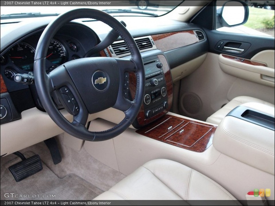 Light Cashmere/Ebony Interior Prime Interior for the 2007 Chevrolet Tahoe LTZ 4x4 #52380430