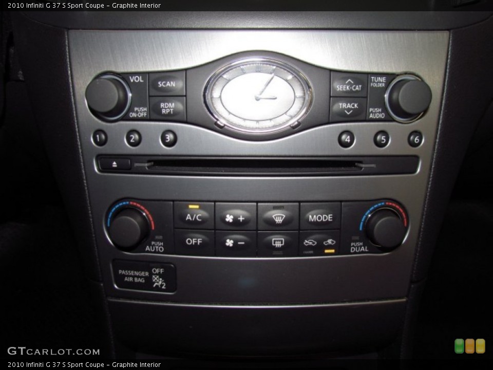 Graphite Interior Controls for the 2010 Infiniti G 37 S Sport Coupe #52385239
