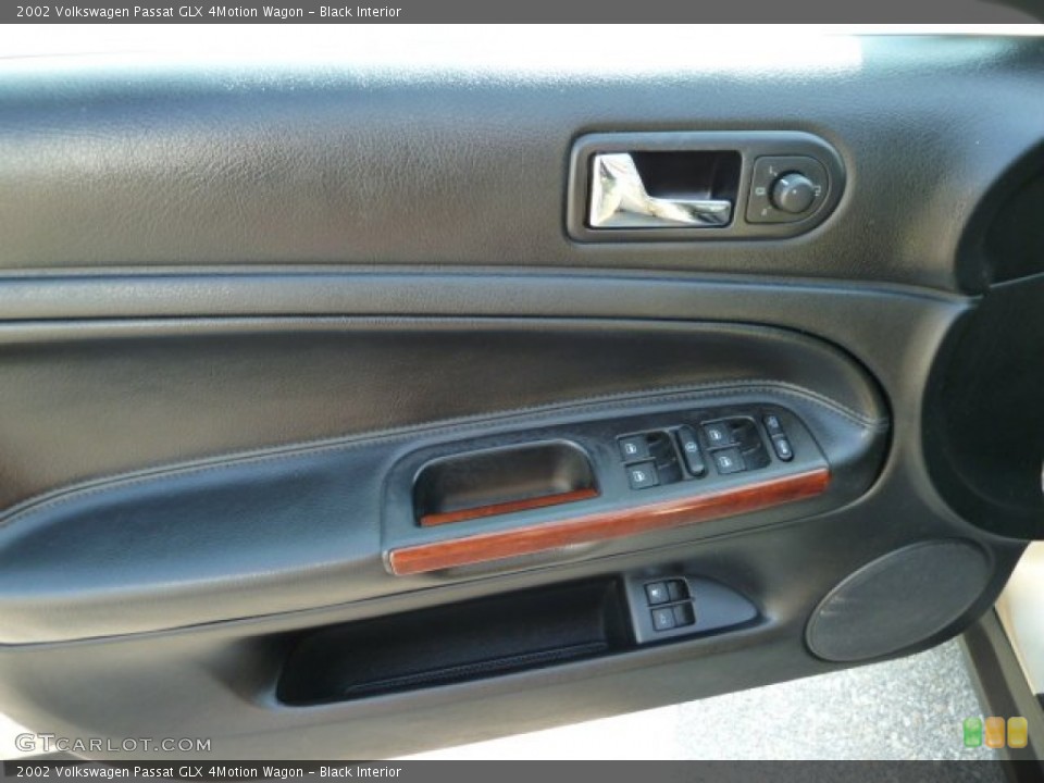 Black Interior Door Panel for the 2002 Volkswagen Passat GLX 4Motion Wagon #52388518