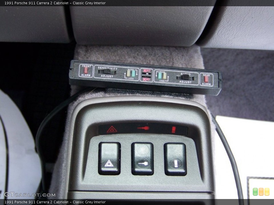 Classic Grey Interior Controls for the 1991 Porsche 911 Carrera 2 Cabriolet #52388545