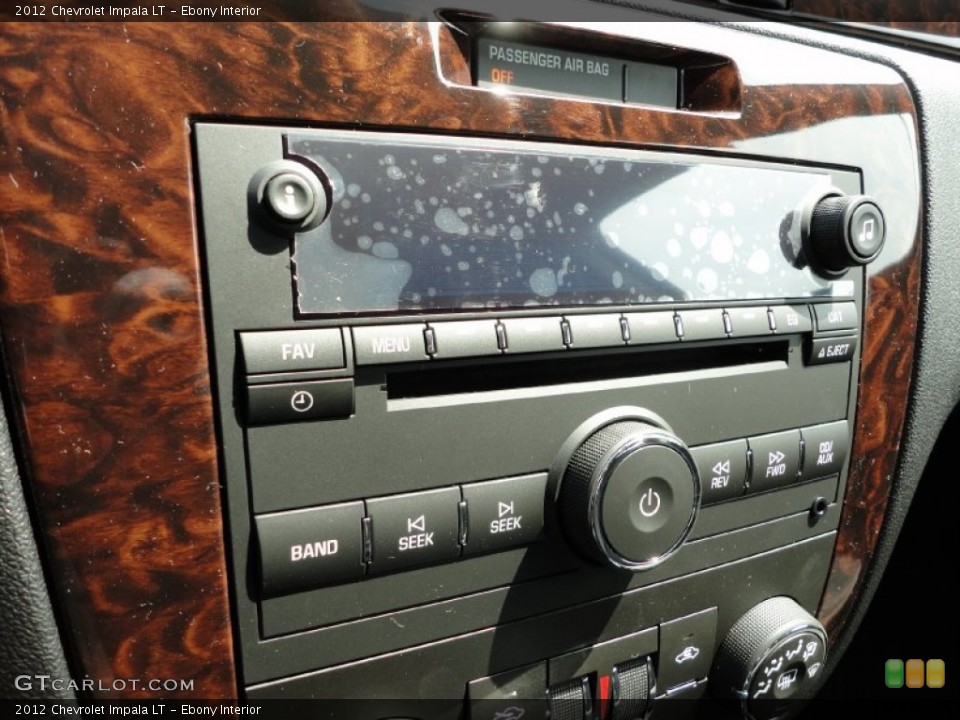 Ebony Interior Controls for the 2012 Chevrolet Impala LT #52400337