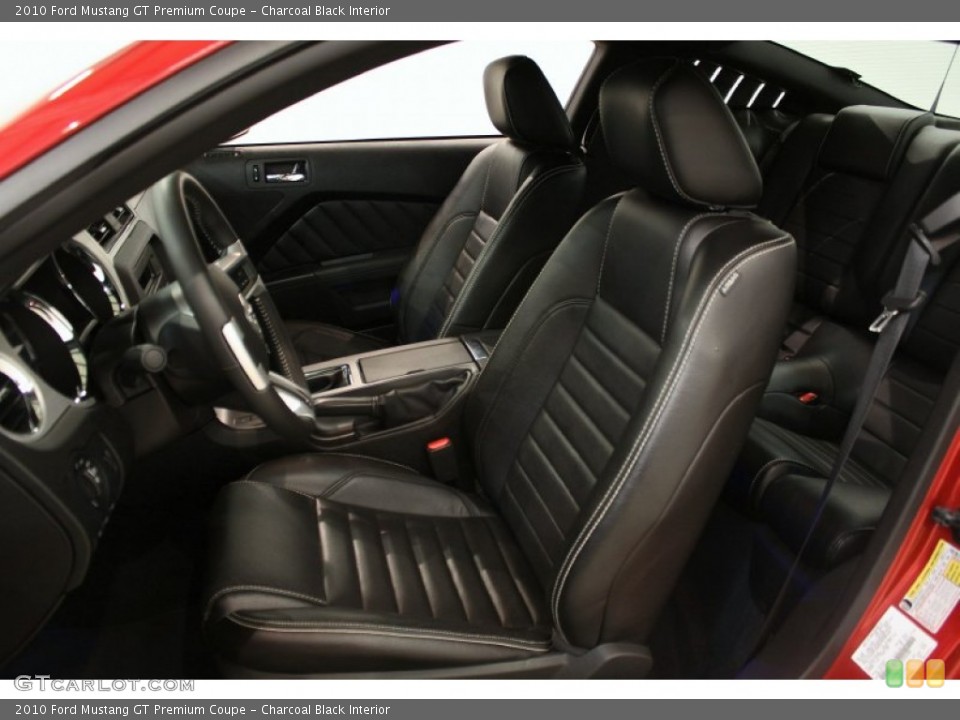 Charcoal Black Interior Photo for the 2010 Ford Mustang GT Premium Coupe #52400361