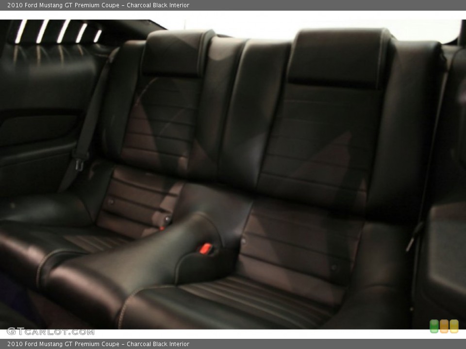 Charcoal Black Interior Photo for the 2010 Ford Mustang GT Premium Coupe #52400517