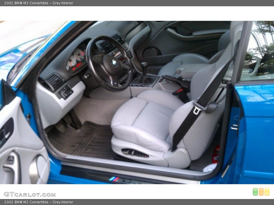 Grey Interior Photo for the 2002 BMW M3 Convertible #52404447