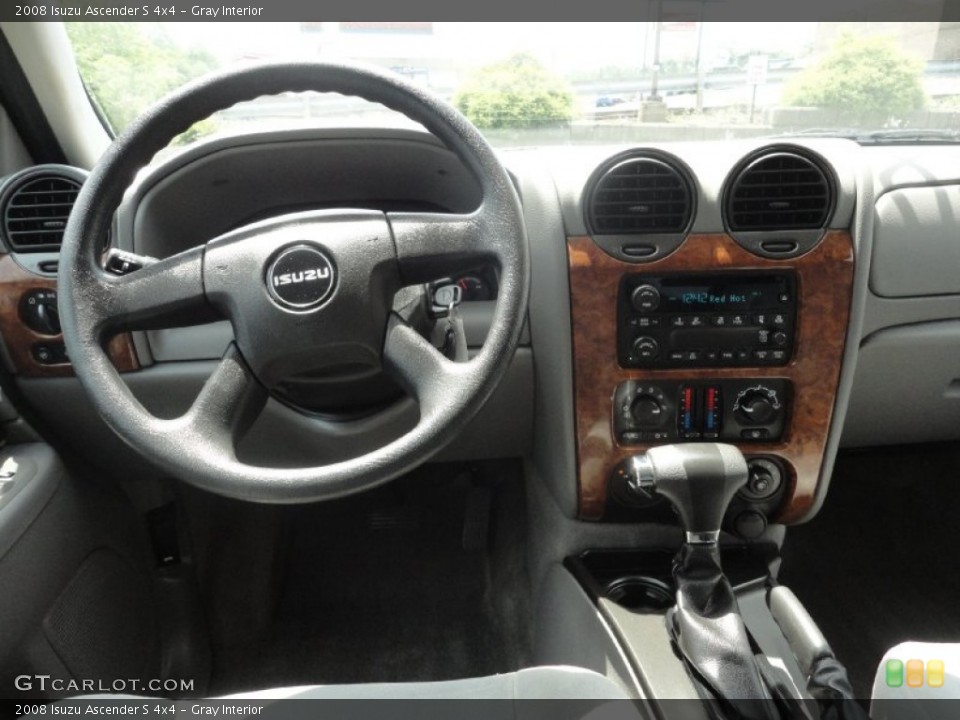 Gray Interior Dashboard for the 2008 Isuzu Ascender S 4x4 #52405989