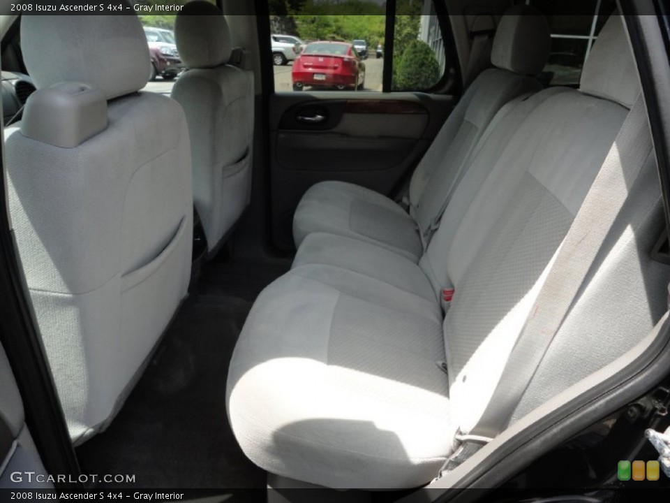 Gray Interior Photo for the 2008 Isuzu Ascender S 4x4 #52406019