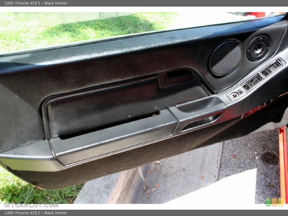 Black Interior Door Panel for the 1985 Porsche 928 S #52410978