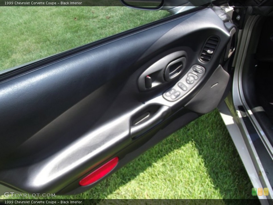 Black Interior Door Panel for the 1999 Chevrolet Corvette Coupe #52411392