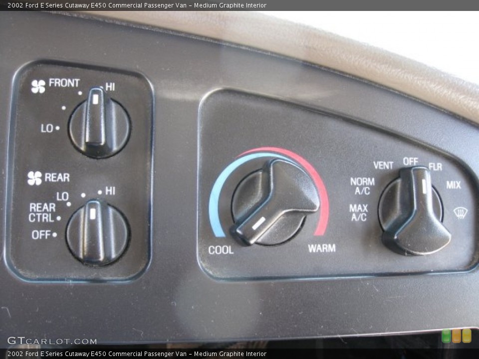 Medium Graphite Interior Controls for the 2002 Ford E Series Cutaway E450 Commercial Passenger Van #52414440