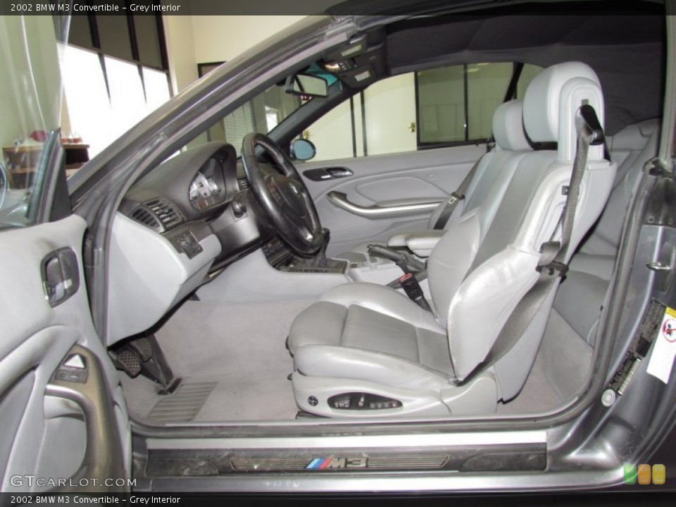Grey Interior Photo for the 2002 BMW M3 Convertible #52427001