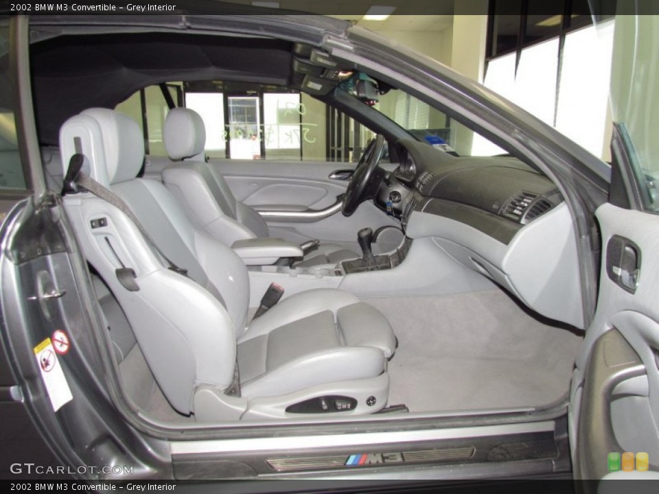 Grey Interior Photo for the 2002 BMW M3 Convertible #52427007