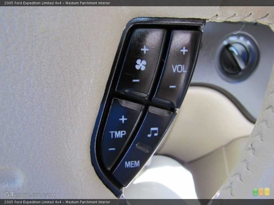 Medium Parchment Interior Controls for the 2005 Ford Expedition Limited 4x4 #52428867