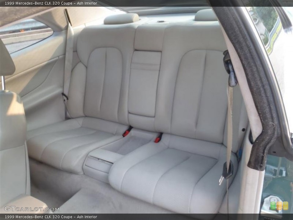 Ash Interior Photo for the 1999 Mercedes-Benz CLK 320 Coupe #52431322