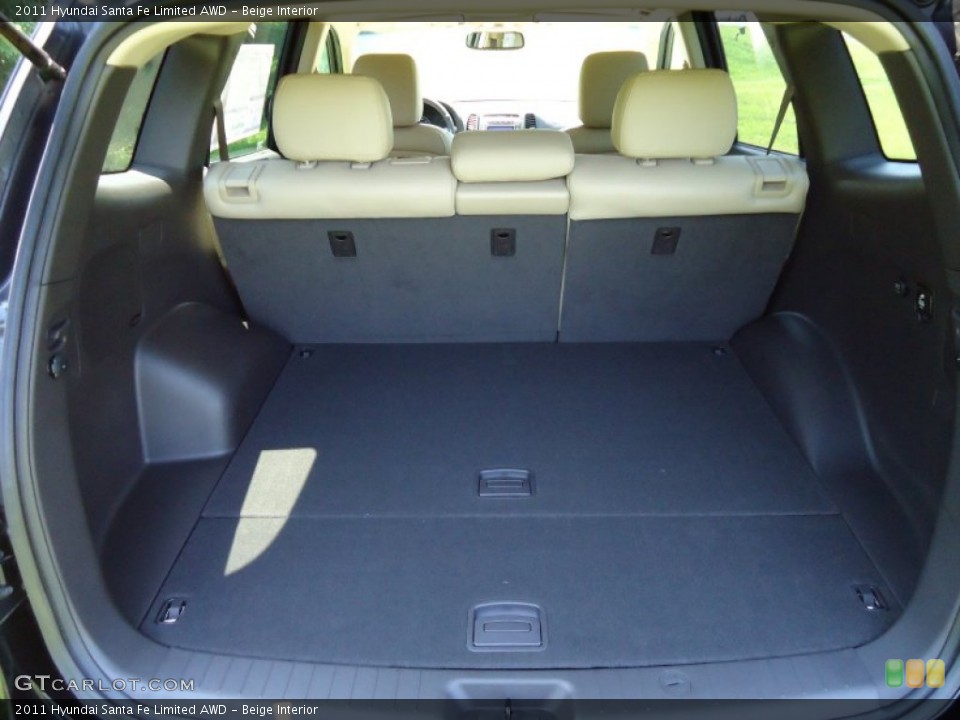 Beige Interior Trunk for the 2011 Hyundai Santa Fe Limited AWD #52433693