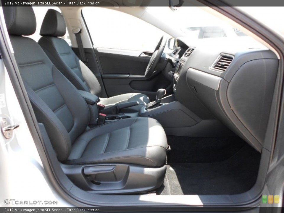 Titan Black Interior Photo for the 2012 Volkswagen Jetta SEL Sedan #52436238