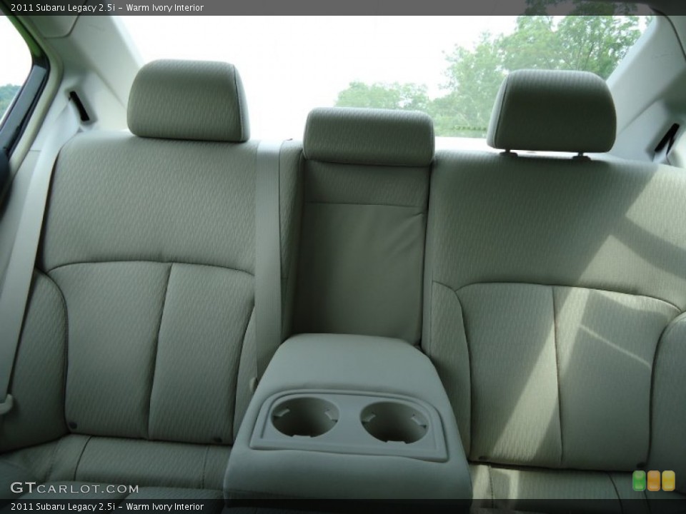 Warm Ivory Interior Photo for the 2011 Subaru Legacy 2.5i #52436436