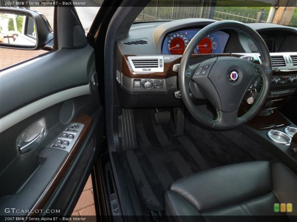 Black Interior Dashboard for the 2007 BMW 7 Series Alpina B7 #52438987