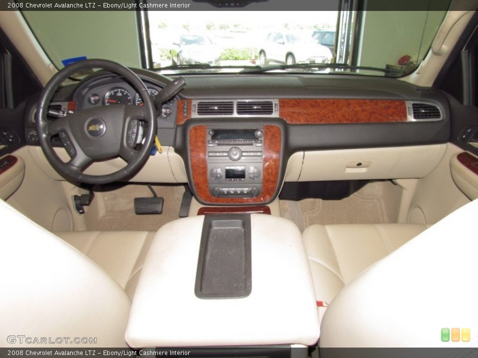 Ebony/Light Cashmere Interior Dashboard for the 2008 Chevrolet Avalanche LTZ #52443967