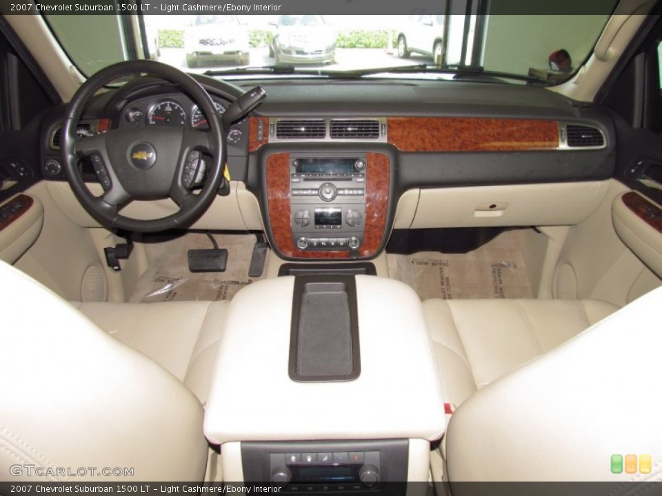 Light Cashmere/Ebony Interior Dashboard for the 2007 Chevrolet Suburban 1500 LT #52444969