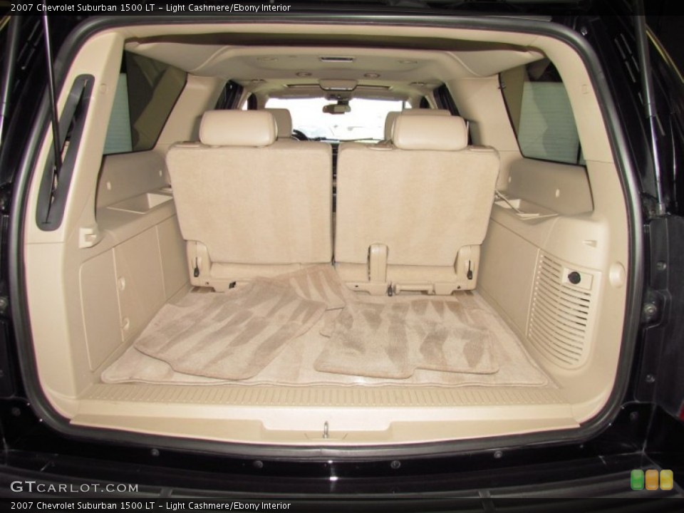 Light Cashmere/Ebony Interior Trunk for the 2007 Chevrolet Suburban 1500 LT #52445056