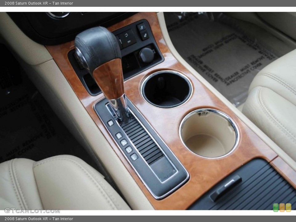 Tan Interior Transmission for the 2008 Saturn Outlook XR #52445059
