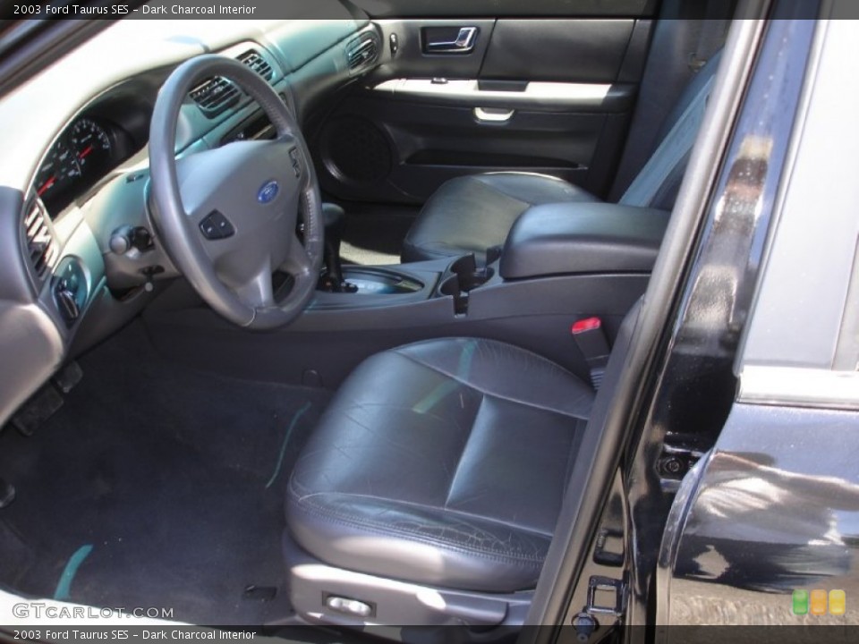 Dark Charcoal Interior Photo for the 2003 Ford Taurus SES #52447198
