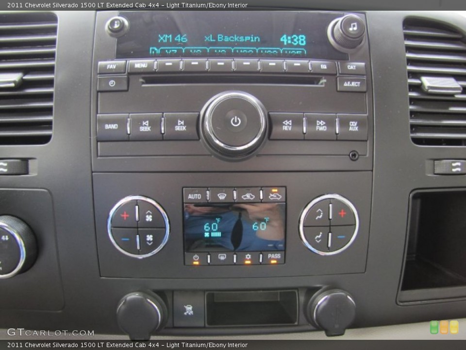 Light Titanium/Ebony Interior Controls for the 2011 Chevrolet Silverado 1500 LT Extended Cab 4x4 #52448980