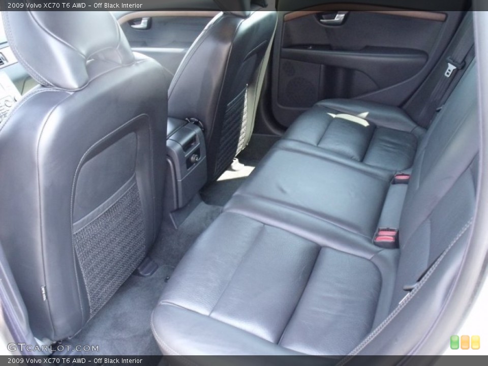 Off Black Interior Photo for the 2009 Volvo XC70 T6 AWD #52451839