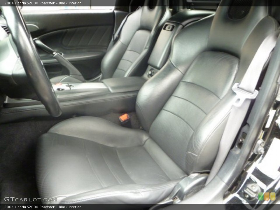Black Interior Photo for the 2004 Honda S2000 Roadster #52461521