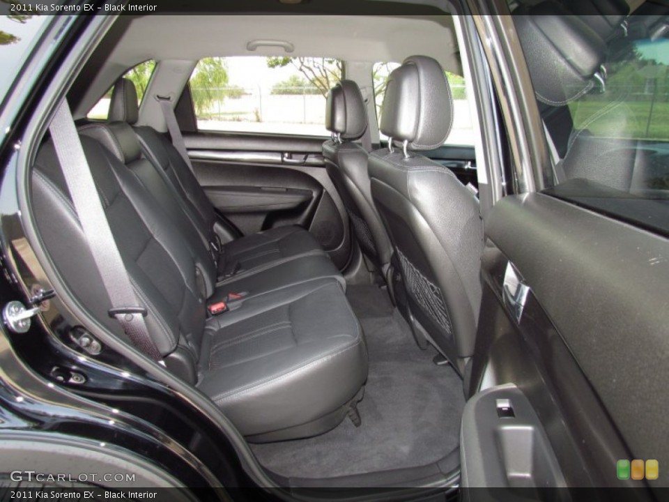 Black Interior Photo for the 2011 Kia Sorento EX #52463423
