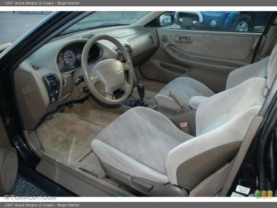 Beige Interior Photo for the 1997 Acura Integra LS Coupe #52467326