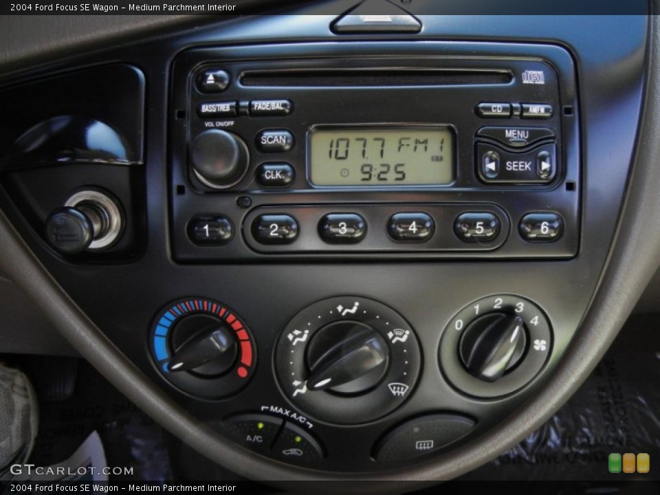 Medium Parchment Interior Controls for the 2004 Ford Focus SE Wagon #52467869