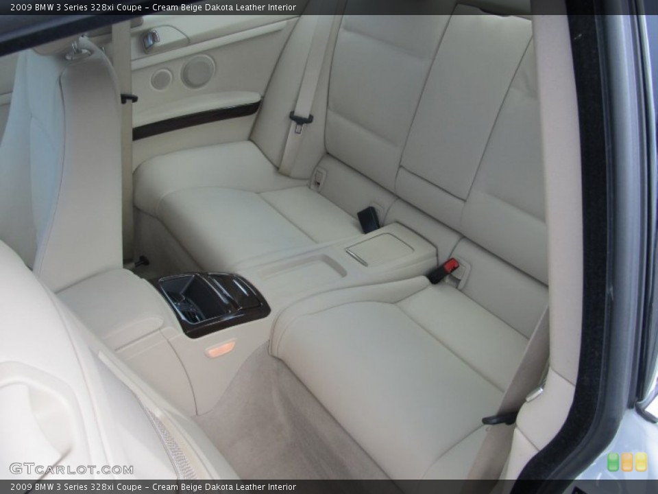 Cream Beige Dakota Leather Interior Photo for the 2009 BMW 3 Series 328xi Coupe #52468484