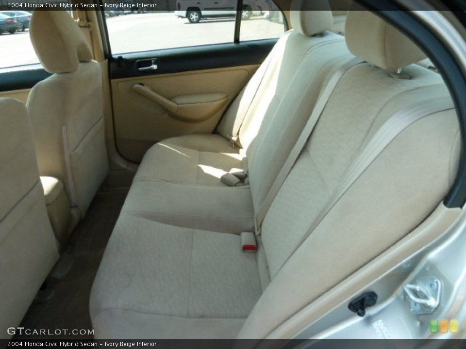 Ivory Beige Interior Photo for the 2004 Honda Civic Hybrid Sedan #52475615