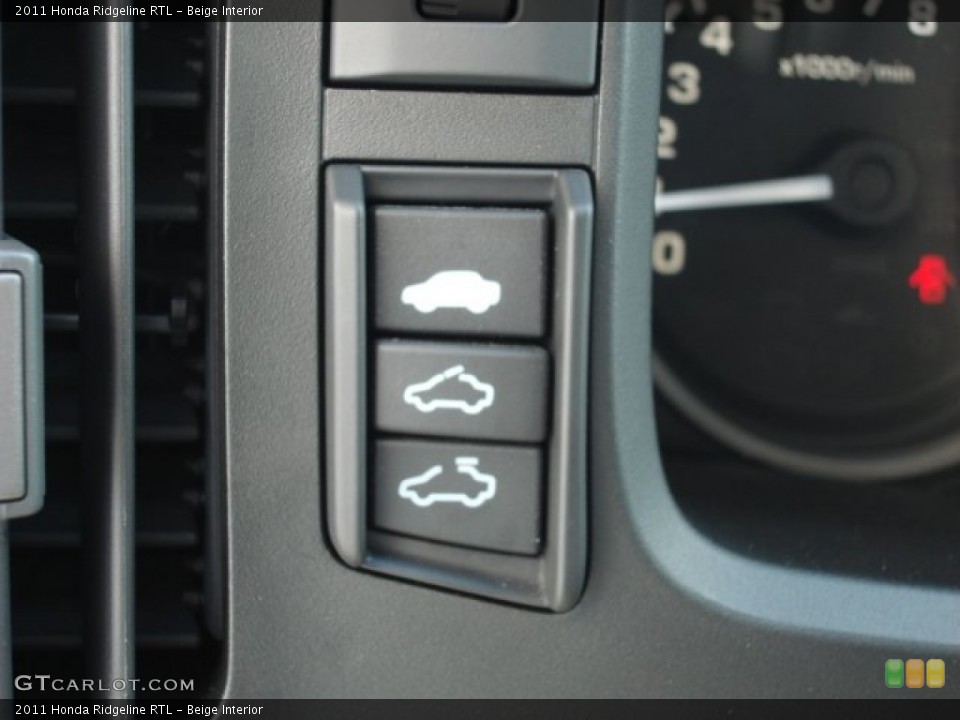 Beige Interior Controls for the 2011 Honda Ridgeline RTL #52483991