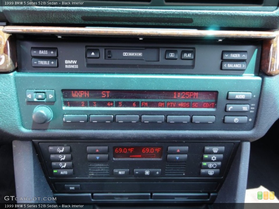 Black Interior Controls for the 1999 BMW 5 Series 528i Sedan #52486175