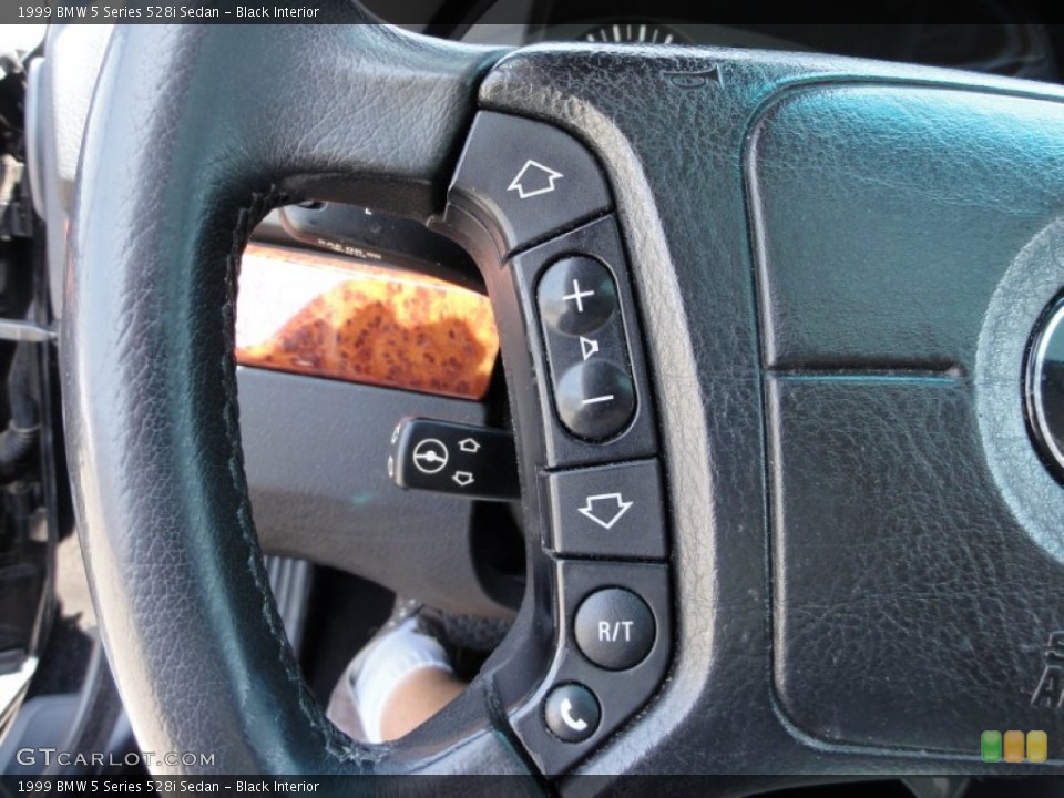 Black Interior Controls for the 1999 BMW 5 Series 528i Sedan #52486340