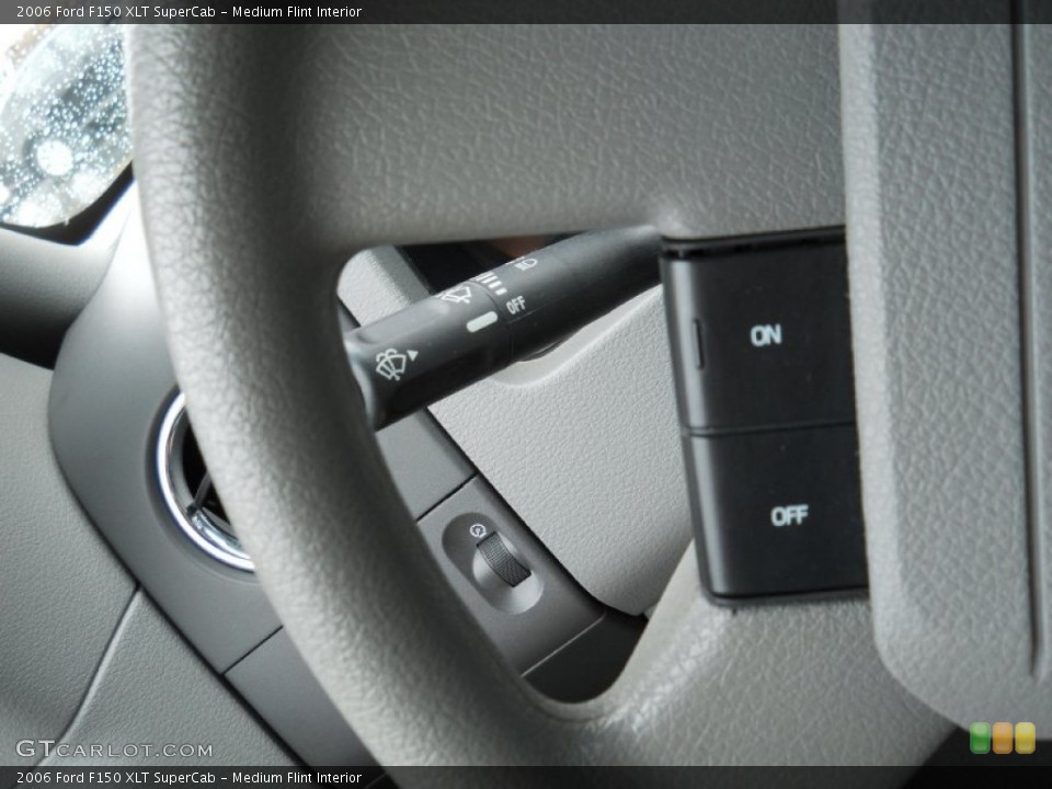 Medium Flint Interior Controls for the 2006 Ford F150 XLT SuperCab #52489226