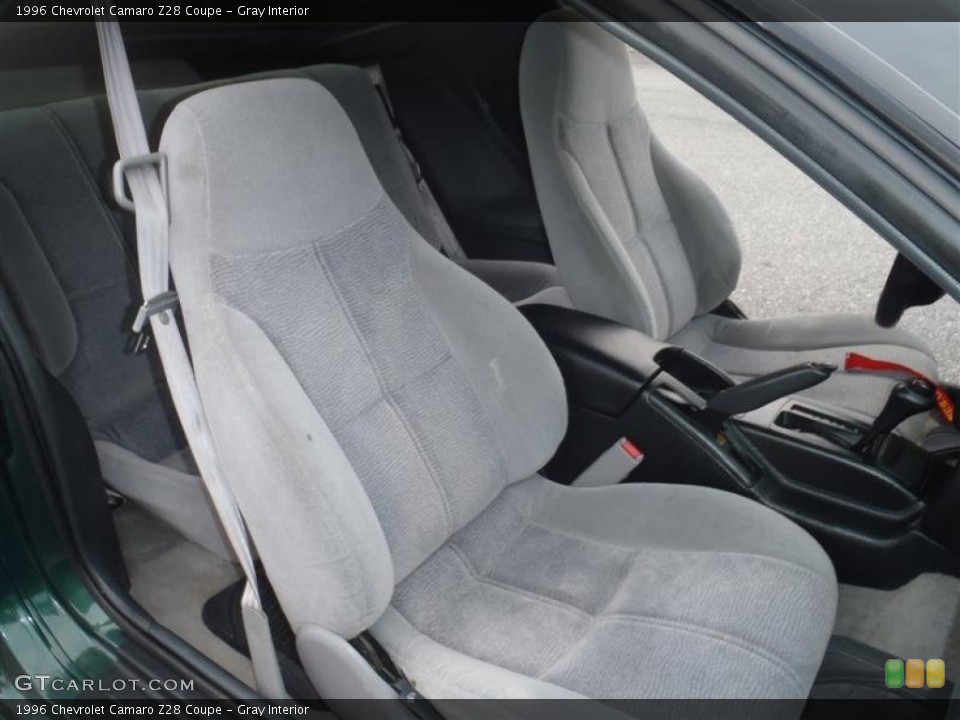 Gray Interior Photo for the 1996 Chevrolet Camaro Z28 Coupe #52491062