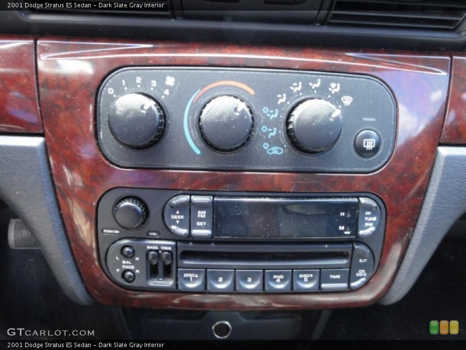 Dark Slate Gray Interior Controls for the 2001 Dodge Stratus ES Sedan #52491302