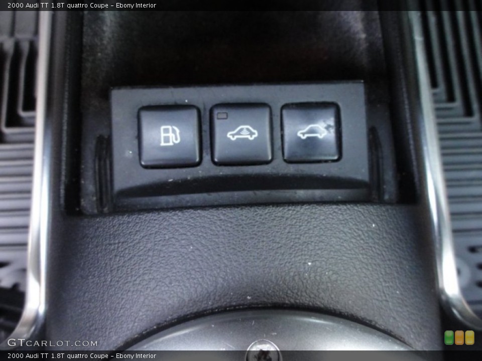 Ebony Interior Controls for the 2000 Audi TT 1.8T quattro Coupe #52492070