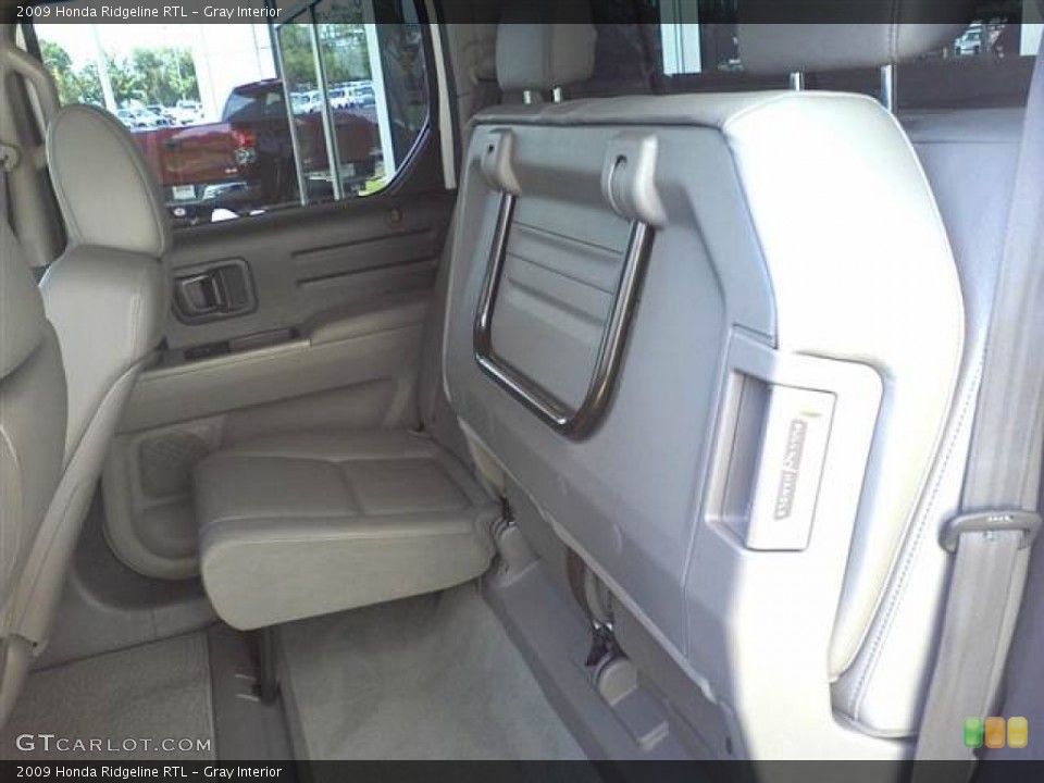 Gray Interior Photo for the 2009 Honda Ridgeline RTL #52496183