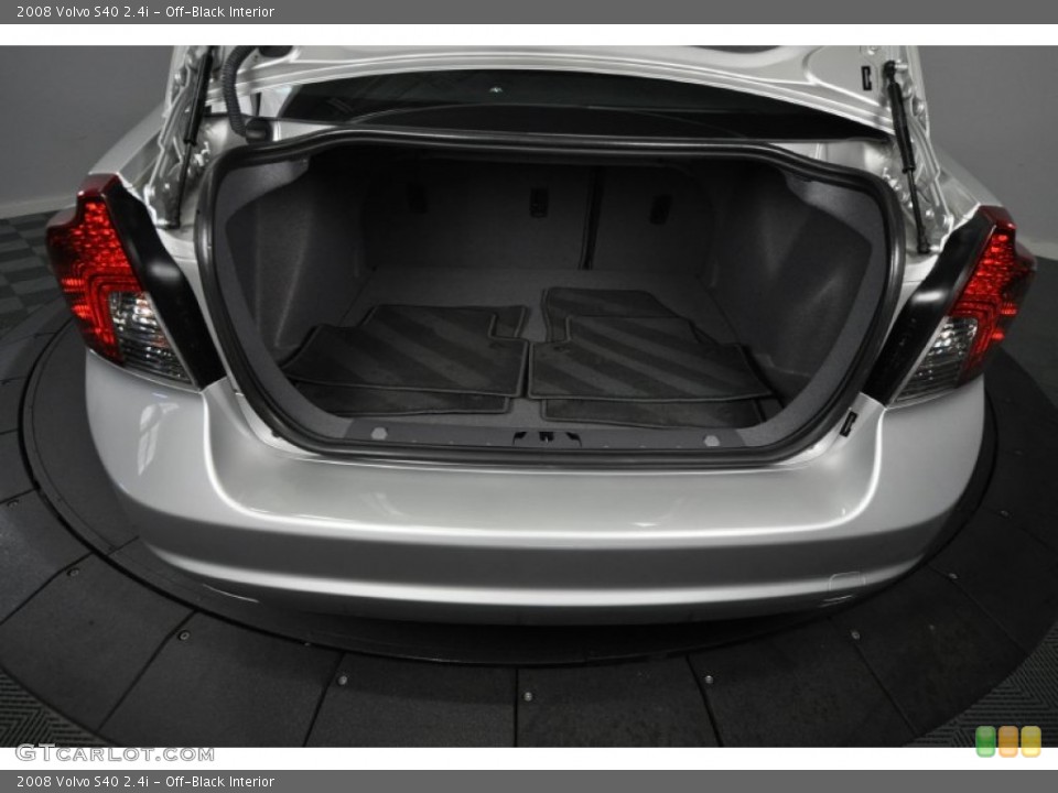 Off-Black Interior Trunk for the 2008 Volvo S40 2.4i #52498858