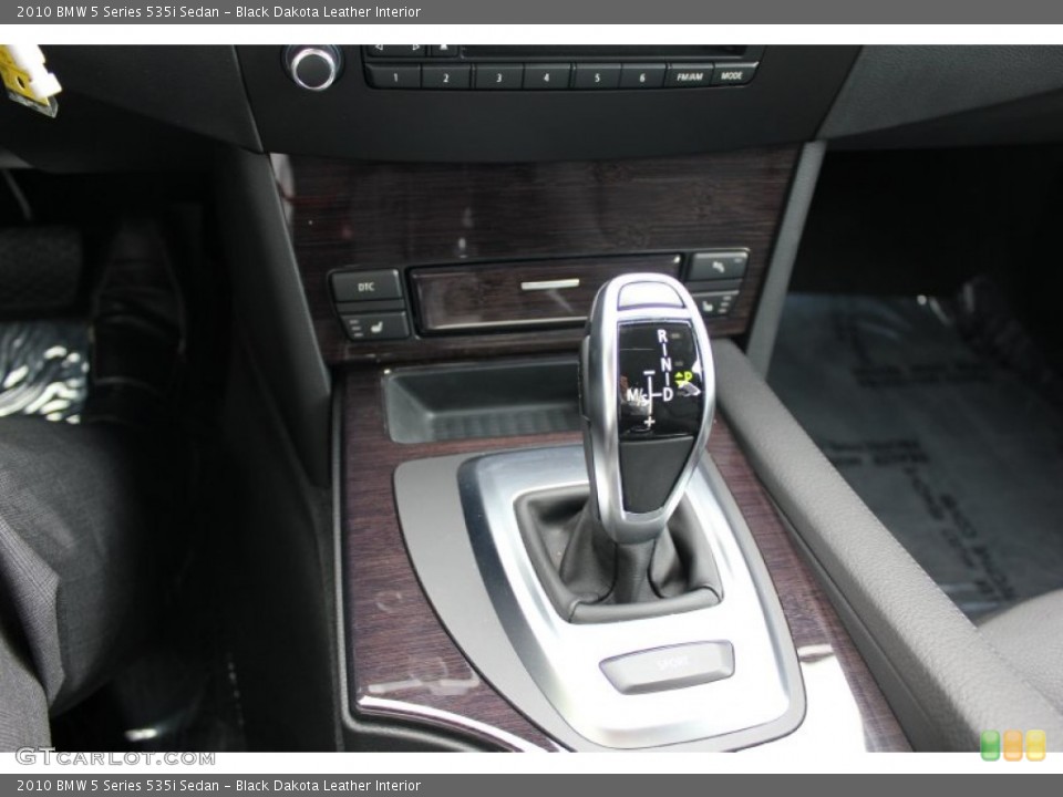 Black Dakota Leather Interior Transmission for the 2010 BMW 5 Series 535i Sedan #52498922