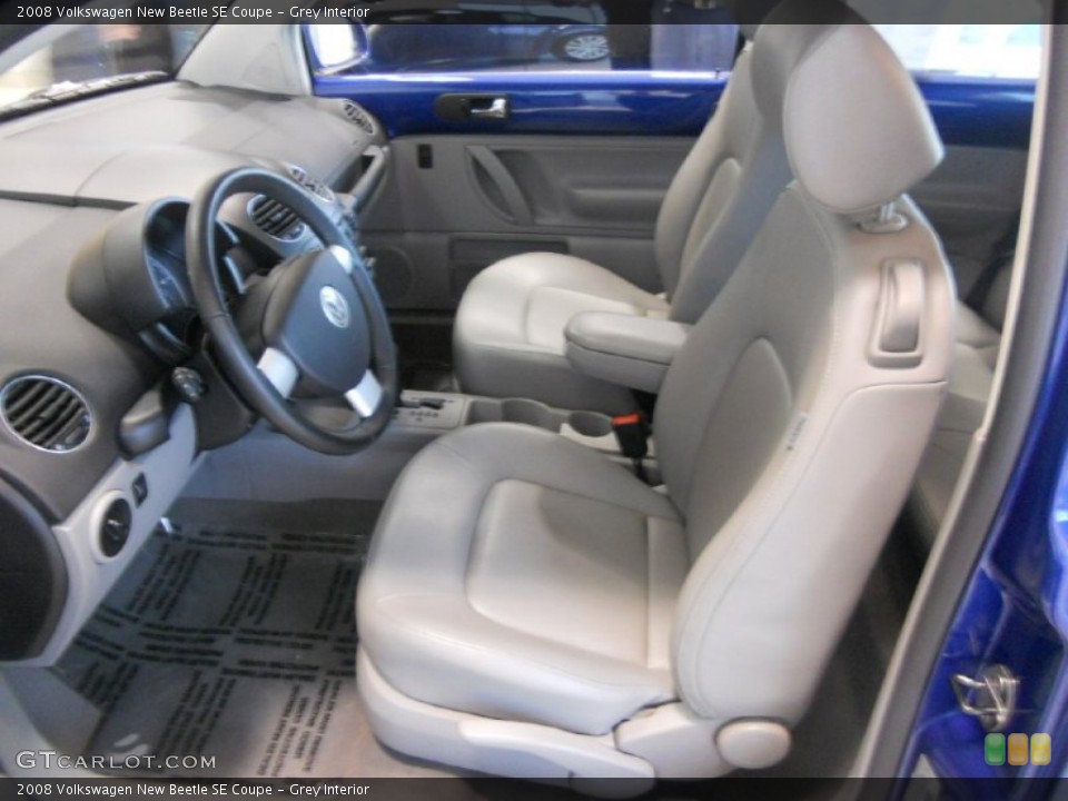 Grey Interior Photo for the 2008 Volkswagen New Beetle SE Coupe #52501437